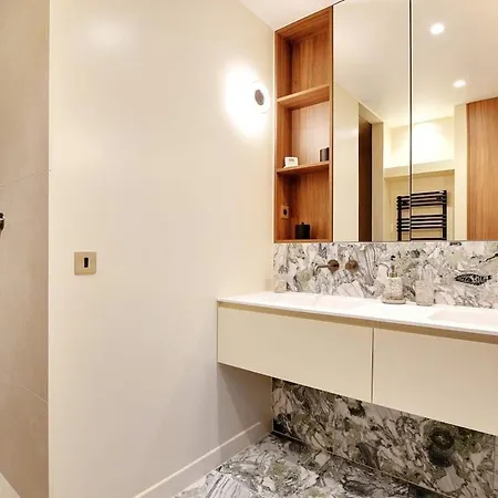 Apartment An Exquisite 3-bedroom 3-bathroom In Trocadero - Eiffel Tower *